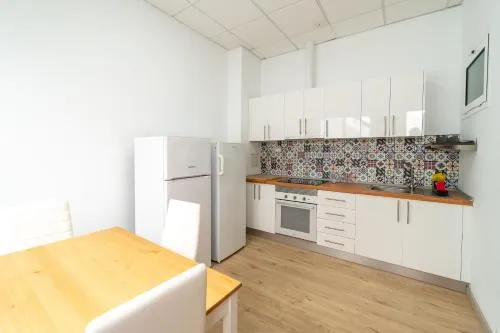 Un Lugar House Canteras - Vibrant Coliving in Las Palmas - Image 10