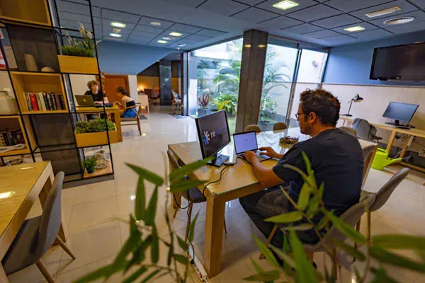 La Luna Coliving - Urban Oasis in Santa Cruz de Tenerife - Image 5