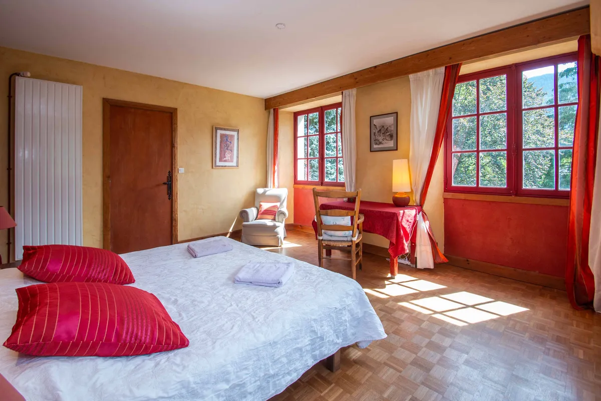 Pyren'Escape - Mountain Coliving in the French Pyrenees - Image 2