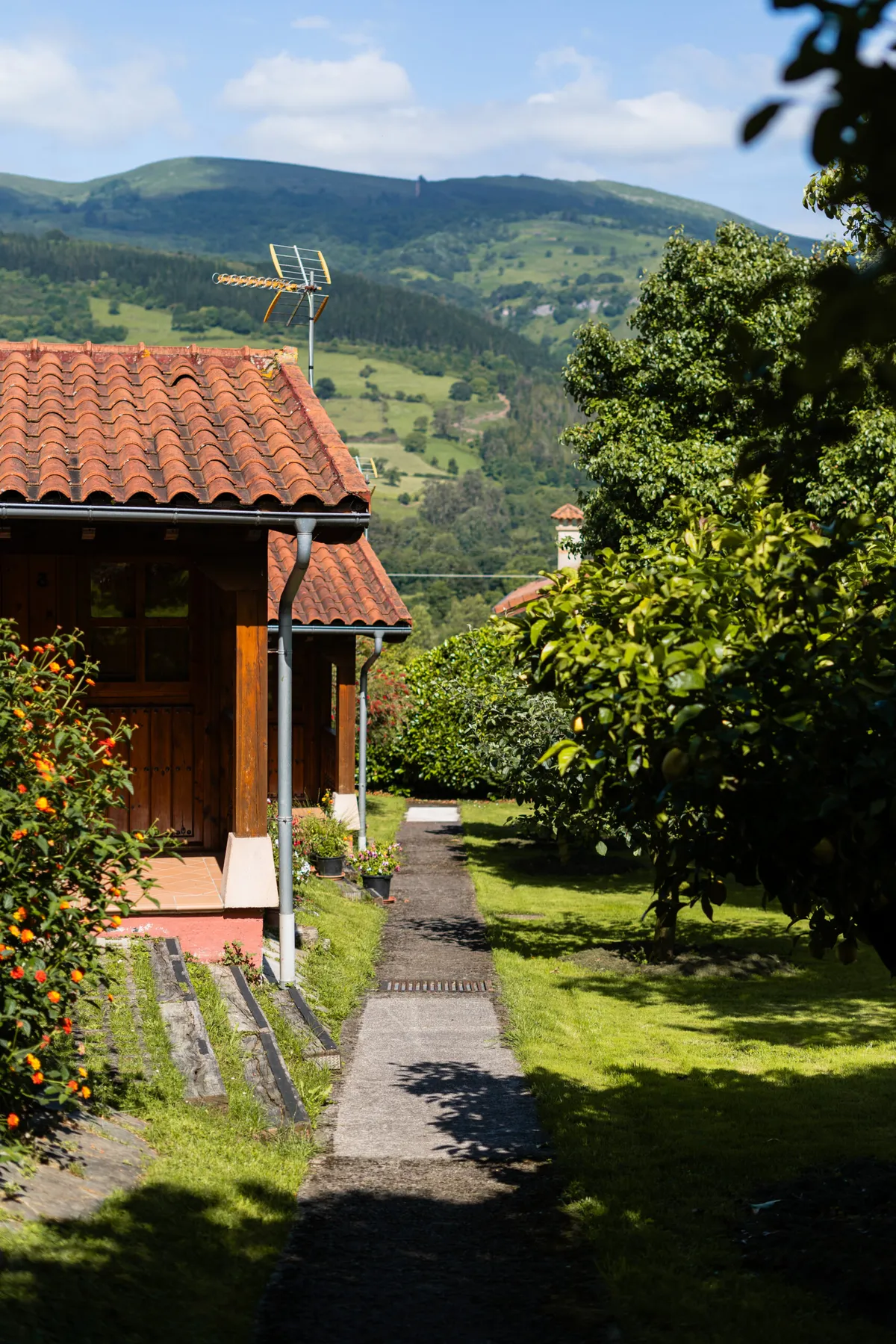PAS Rural Coliving - Mountain Retreat & Community Hub in Cantabria - Image 2