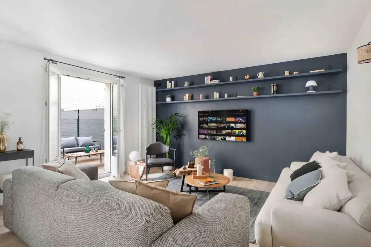 Sharies Paris - Modern Coliving for Young Professionals - Image 10