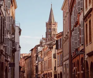 Colonies - Modern Coliving for Young Professionals in Paris & Île-de-France - Image 16