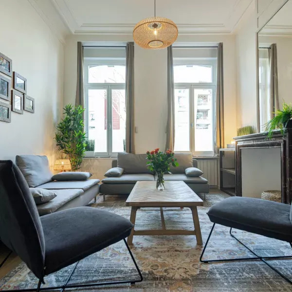 La Casa Coliving - Vibrant Community Living in Paris Suburbs - Image 13