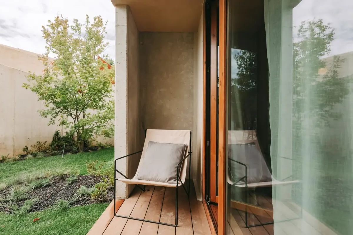 Outsite Porto Mouco - Creative Hub Coliving in Bonfim - Image 6