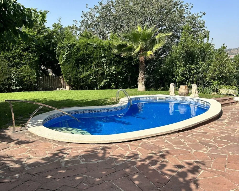 Palma Coliving Barcelona - Villa Oasis in Gracia - Image 2