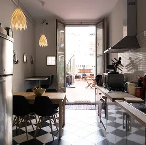 A Landing Pad Barcelona - Artistic Coliving Hub in Poble-Sec - Image 4