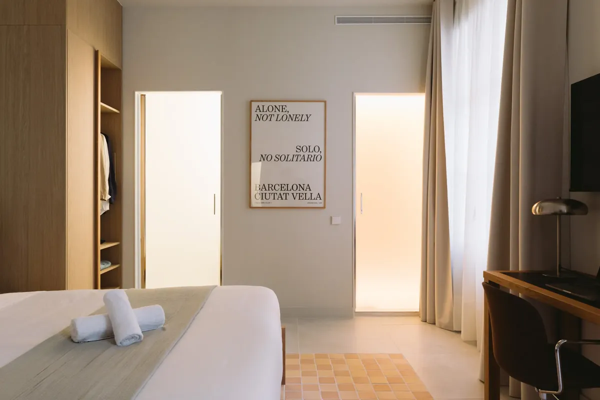 Outsite Barcelona - Gothic Quarter Coliving Hub - Image 14