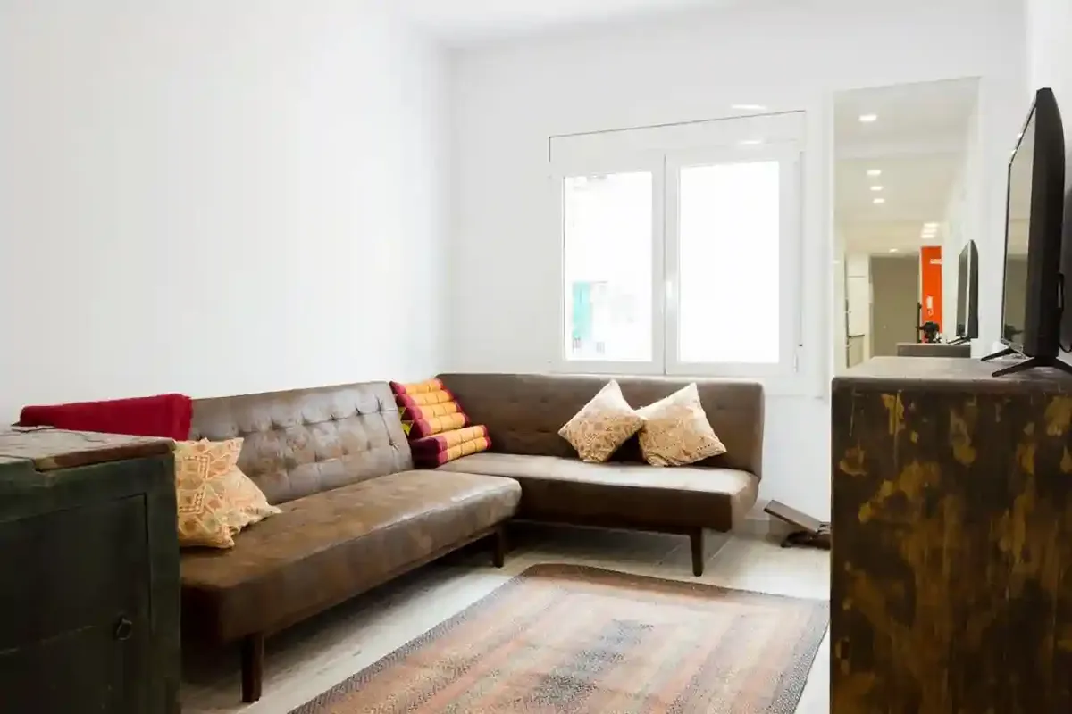 Coliving Vibes Barcelona - Modern & Hassle-Free Community Living - Image 3