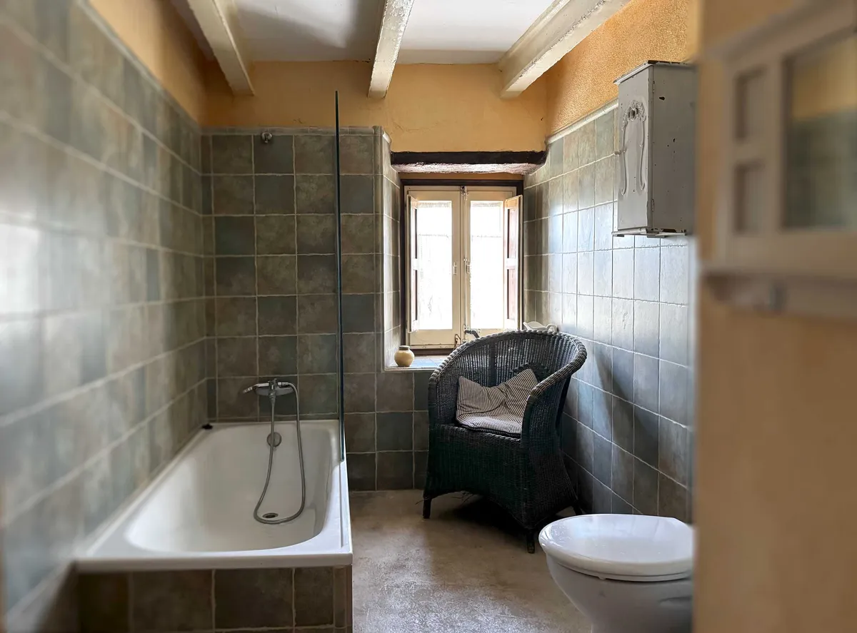 Wonder House Coliving - Playful Mountain Retreat Near Barcelona - Image 9