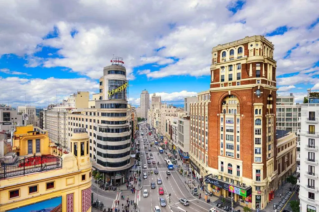 Colive Madrid - Vibrant Urban Coliving in Spain's Capital - Image 2