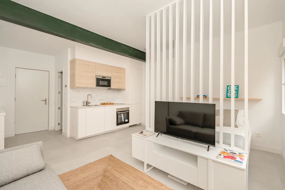 Trees Coliving Madrid Matadero - Modern Studios in Madrid's Creative Hub - Image 1