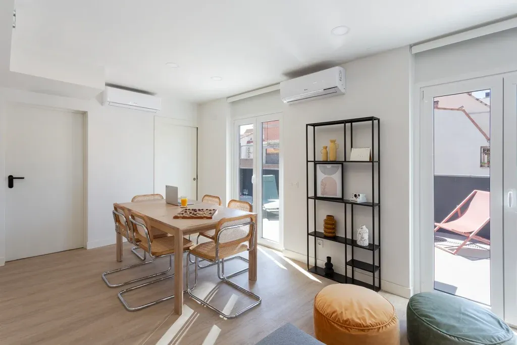 Flipco Sierra - Modern Coliving with Rooftop Terraces in Madrid's Tetuán - Image 6